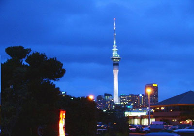 南半球最高建筑“天空塔”正式开幕(歷史上的今天.中国)