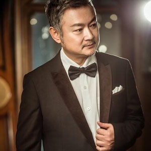 欧阳奋强的英文名