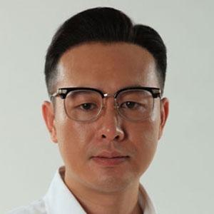 张颂文的英文名