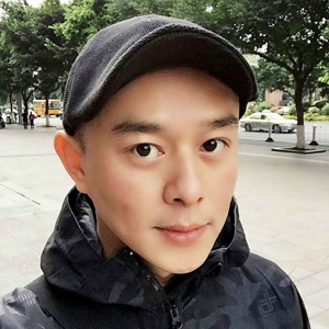 钟久夫的英文名