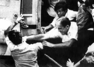 北越哈哈逼近西贡 南越哈哈仓惶撤退