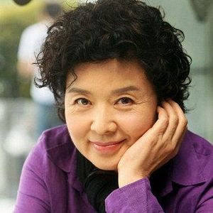 尹美罗的英文名